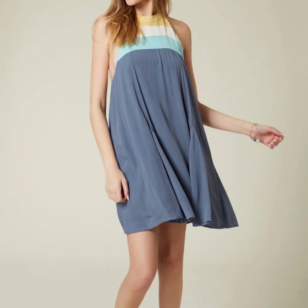 O'NEILL‎ Tristyn Halter Dress